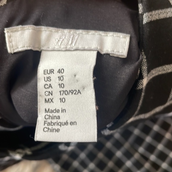 H&M dress - Picture 4 of 4